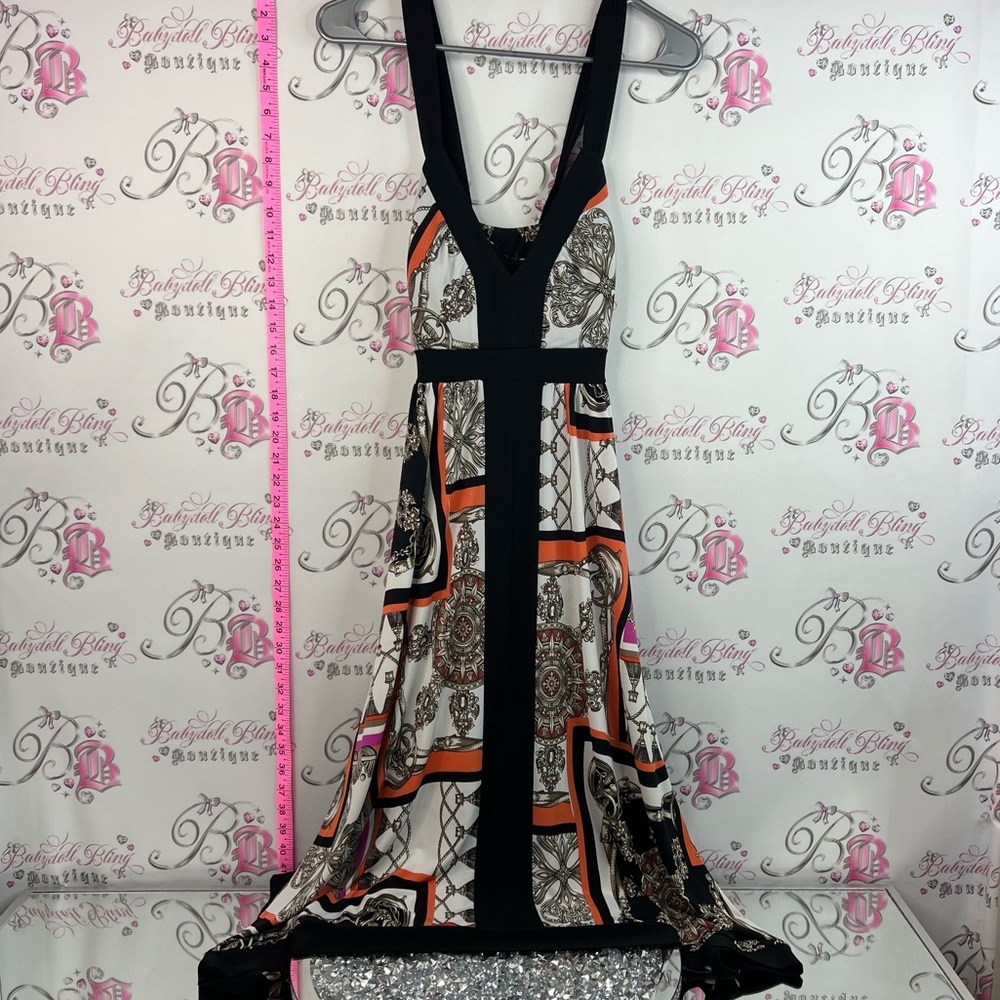 Donna dress chain link Sleeveless V-Neck Printed Maxi Dress with Black Trim